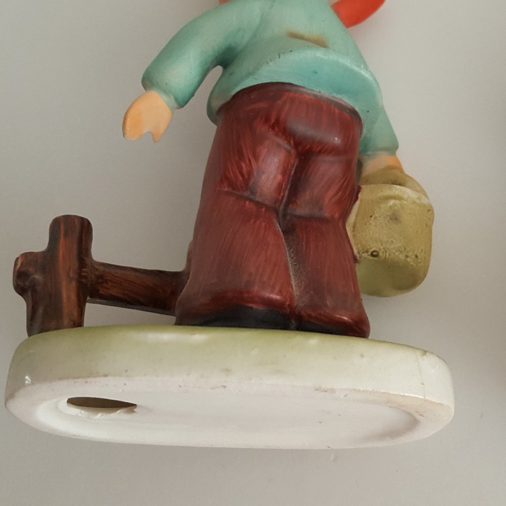 Collectible Figurines Boy with Basket & Girl with Basket Unknown - Picture 8 of 12